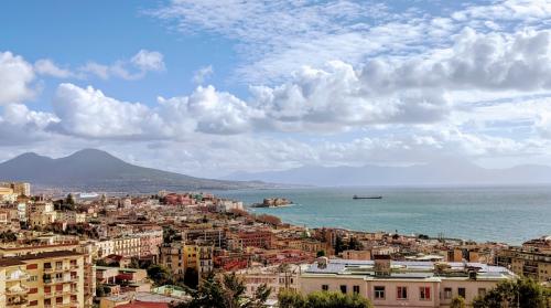 naples travel guide