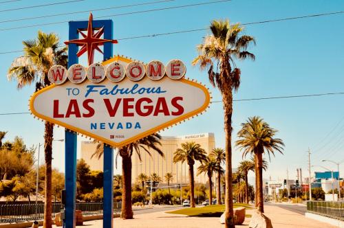 Las Vegas Travel Guide